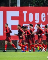  亚洲杯预选赛打响，国足开启新征程