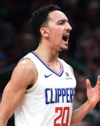  东契奇超神发挥，独行侠加时险胜快船队