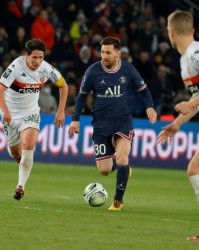  巴黎圣日耳曼法甲提前锁定冠军