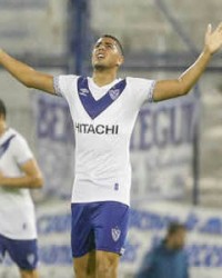  南美解放者杯八强战激烈胶着