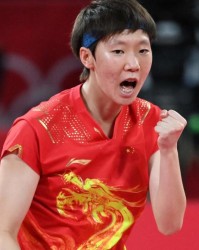  张帅双打搭档换新面孔，默契配合闯入法网八强  