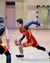  篮球青训体系完善输送人才源