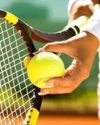  老年网球爱好者增多，养生打法注重节奏控制