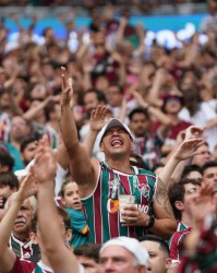  南美解放者杯决出冠军，巴西球队成功捧杯