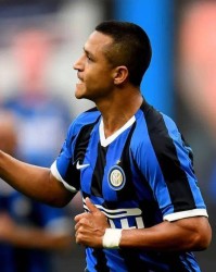  老将焕发第二春，经验助力球队稳居前列  