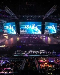  电竞周边产品热销，粉丝经济持续升温