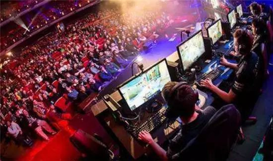  篮球电竞跨界联动，虚拟对战引发热潮