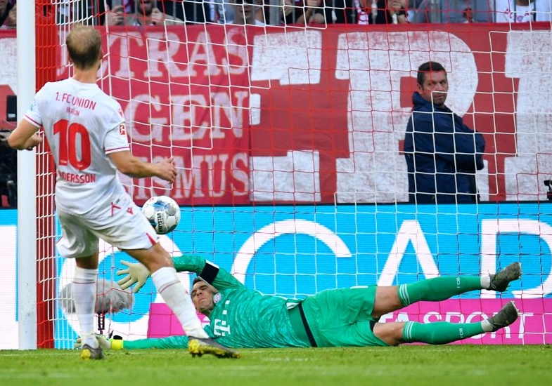  升班马展锋芒，主场力克传统豪强