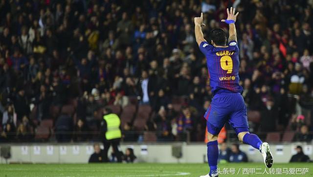  哥伦比亚锋线双煞联手破纪录